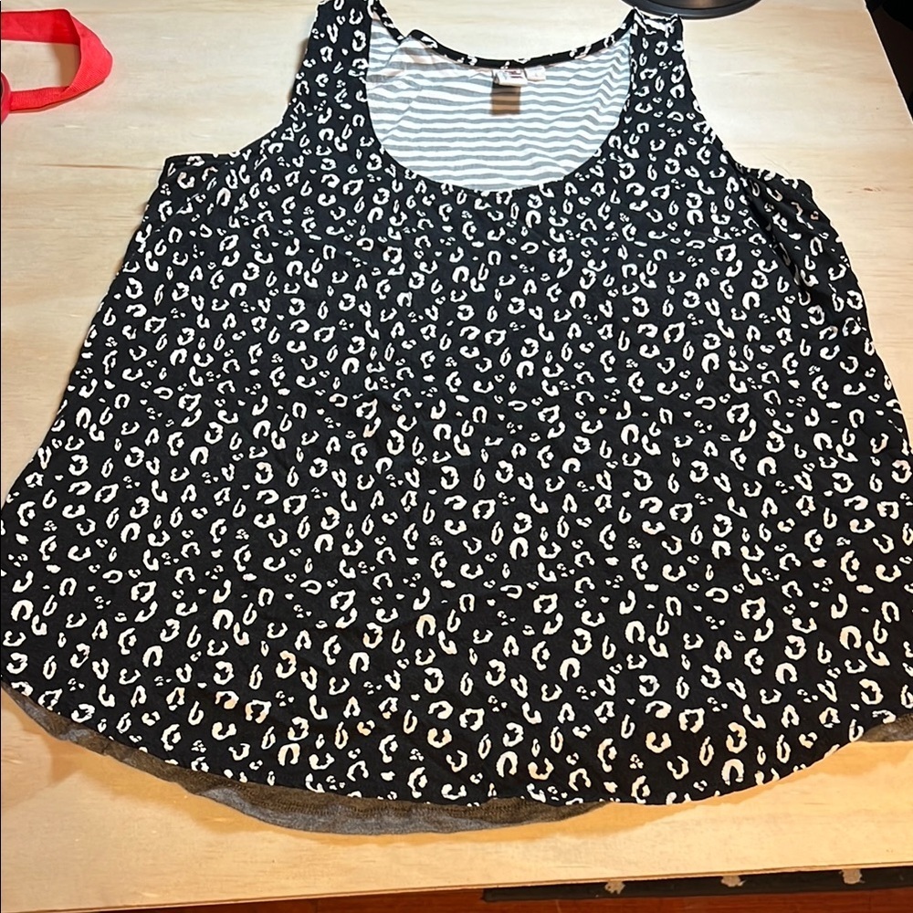 Leopard Print Black and White Women's sleeveless Top sz L
